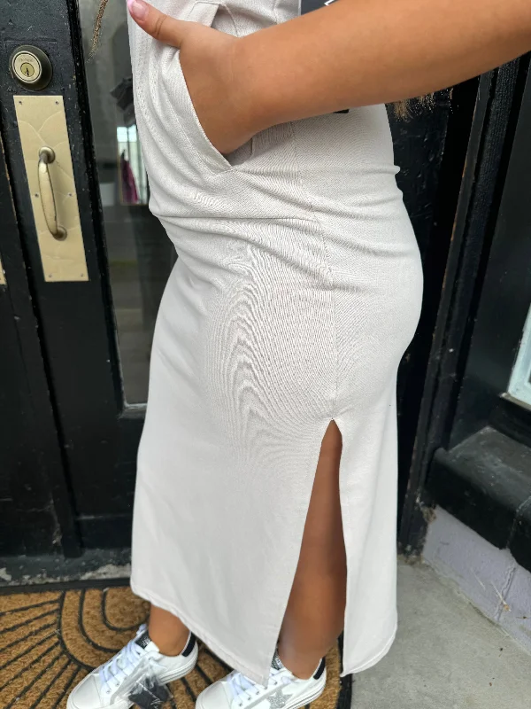 Beige sleeveless maxi dress