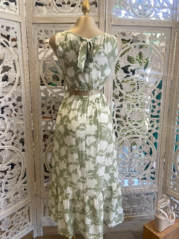 Light Green Back Cutout Maxi Dress