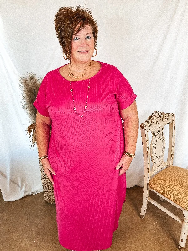 Last Chance Size XL | Chill Looks Short Sleeve Ribbed Midi Dress in Fuchsia Pink