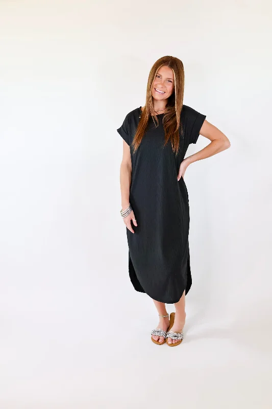 Last Chance Size Medium & XL | Chill Looks Short Sleeve Thin Ribbed Midi Dress in Black