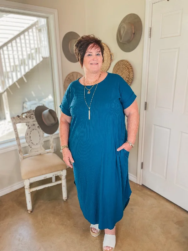 Last Chance Size XL | Chill Looks Short Sleeve Ribbed Midi Dress in Teal