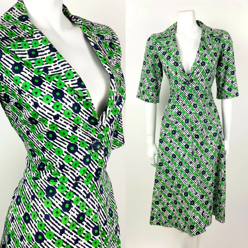 VINTAGE 60s 70s NAVY BLUE GREEN STRIPED FLORAL PLUNGING MOD SHIRT DRESS 12