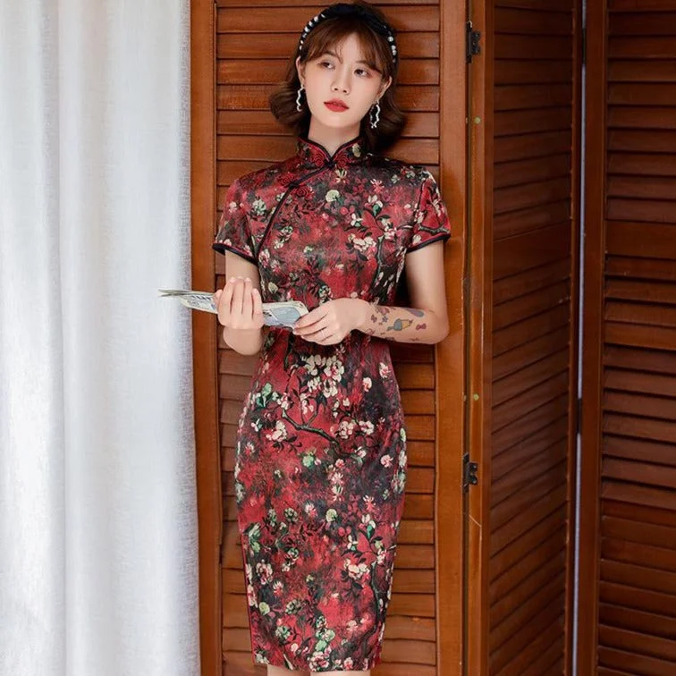 Cap Sleeve Knee Length Floral Silk Cheongsam Chinese Dress