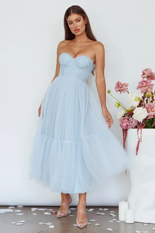 dancing-with-me-sweetheart-tulle-midi-dress-blue