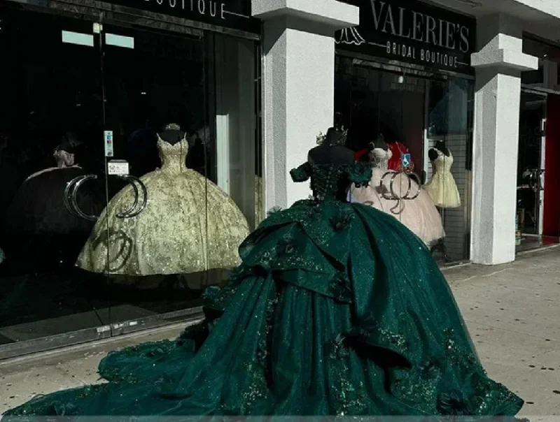 princess-emerald-green-off-shoulder-ball-gown-quinceanera-dresses-2024-beads-birthday-party-flowers-sweet-16-dress-vestidos