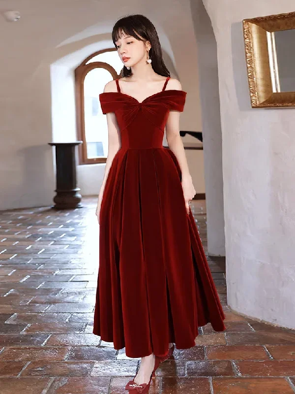 simple-off-shoulder-a-line-tea-length-velvet-burgundy-prom-dress