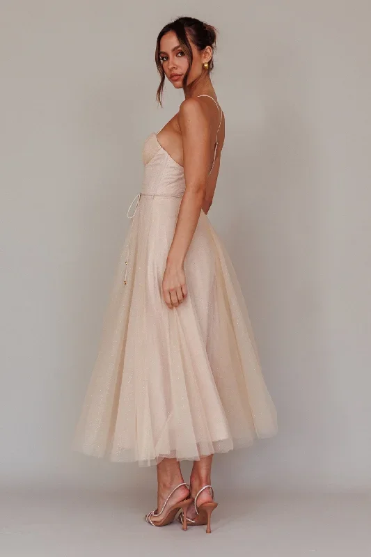 smitten-sweetheart-neckline-chiffon-midi-dress-champagne