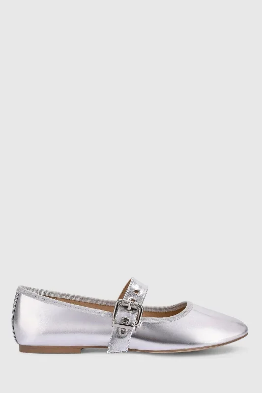 VERALi Banks Buckled Mary-Jane Flats Silver